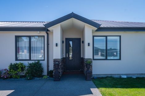 Photo of property in 5 Mueller Drive, Oceanview, Timaru, 7910
