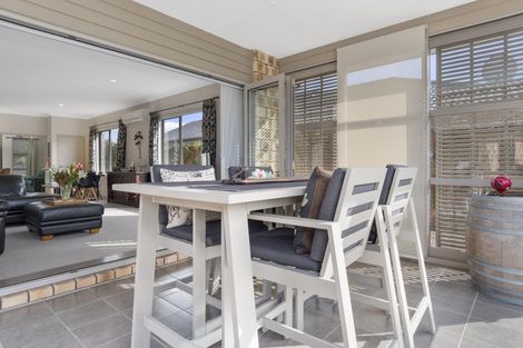 Photo of property in 561 Gloucester Road, Papamoa Beach, Papamoa, 3118