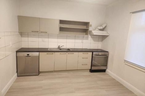 Photo of property in 48 North Avon Road, Richmond, Christchurch, 8013