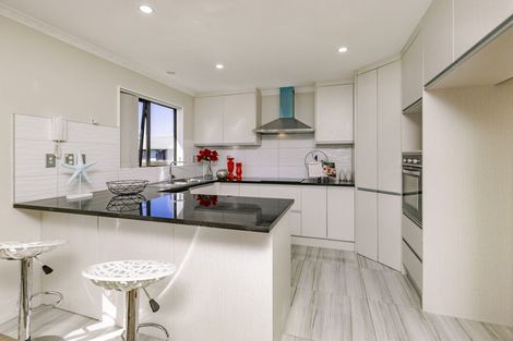 Photo of property in 11b Oxford Road, Manurewa, Auckland, 2102