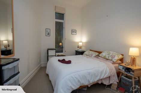 Photo of property in 11 Dorking Road, Brooklyn, Wellington, 6021