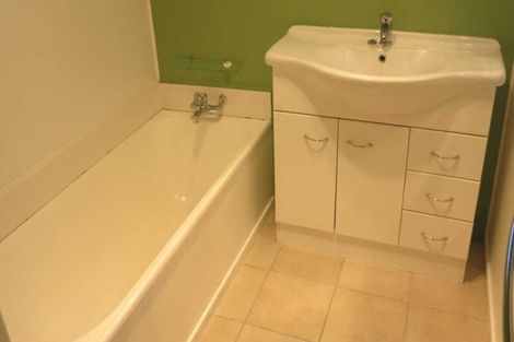 Photo of property in 62 Roseberry Avenue, Birkenhead, Auckland, 0626