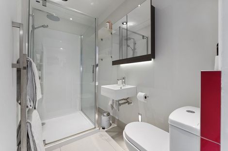 Photo of property in 7 Massey Street, Westown, New Plymouth, 4310