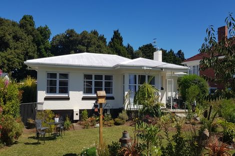 Photo of property in 28 Tui Crescent, Maunu, Whangarei, 0110