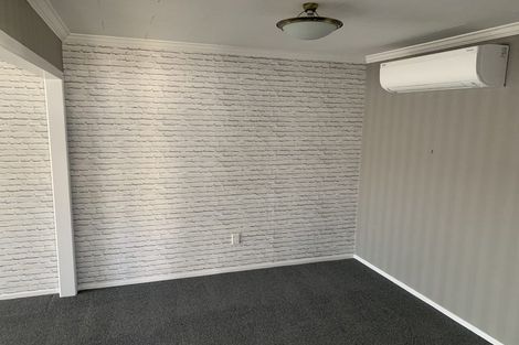 Photo of property in 17a Percy Cameron Street, Avalon, Lower Hutt, 5011