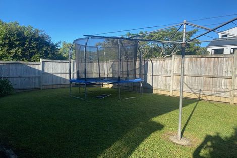 Photo of property in 1/28 Imogene Way, Half Moon Bay, Auckland, 2012