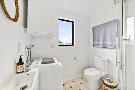 Photo of property in 84 Raroa Road, Kelburn, Wellington, 6012