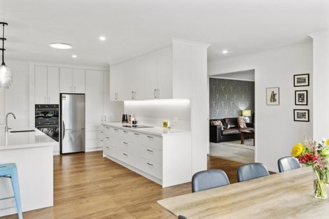 Photo of property in 9 Jason Place, Pyes Pa, Tauranga, 3112