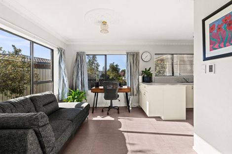 Photo of property in 34 Roskilda Crescent, Taradale, Napier, 4112