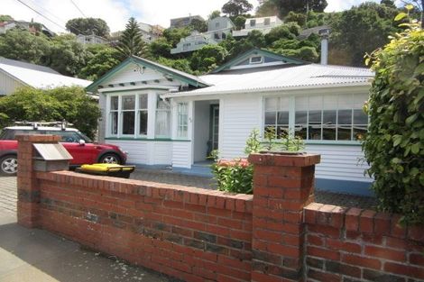 Photo of property in 48 Ferry Street, Seatoun, Wellington, 6022