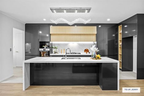 Photo of property in 3 Knockanara Drive, Flat Bush, Auckland, 2019