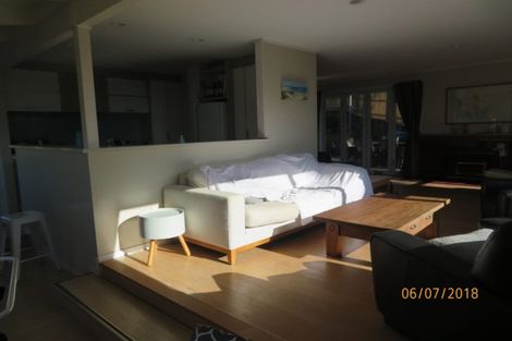 Photo of property in 25 View Road, Shelly Park, Auckland, 2014