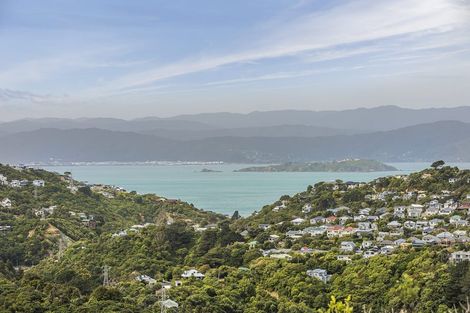 Photo of property in 3a Oldham Way, Crofton Downs, Wellington, 6035