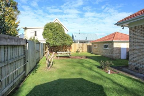 Photo of property in 124 Macfarlane Street, Hamilton East, Hamilton, 3216