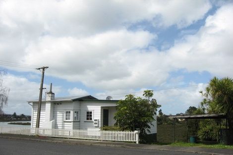 Photo of property in 53 Pohutukawa Road, Whenuapai, Auckland, 0618