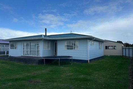 Photo of property in 107 Cracroft Street, Waitara, 4320