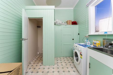 Photo of property in 74 Grove Street, Saint Kilda, Dunedin, 9012