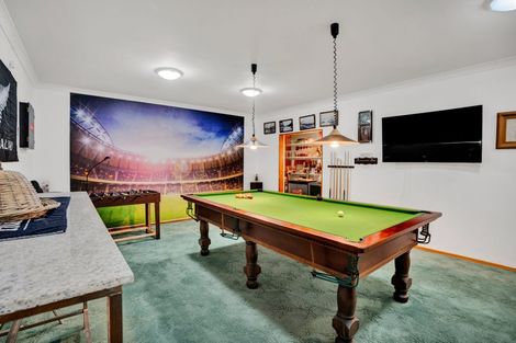 Photo of property in 3 Fairfax Terrace, Frankleigh Park, New Plymouth, 4310