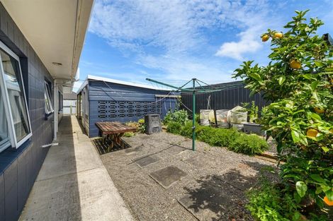 Photo of property in 17 Barnett Drive, Marton, 4710