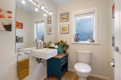 Photo of property in 7a Torkar Road, Clarks Beach, 2122