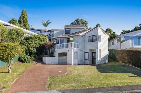 Photo of property in 28 Maori Hut Road, Red Beach, 0932