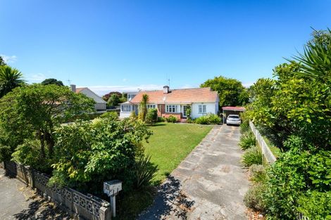 Photo of property in 246 College Street, West End, Palmerston North, 4412