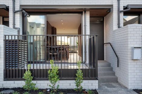 Photo of property in 5b Windlass Street, Long Bay, Auckland, 0630