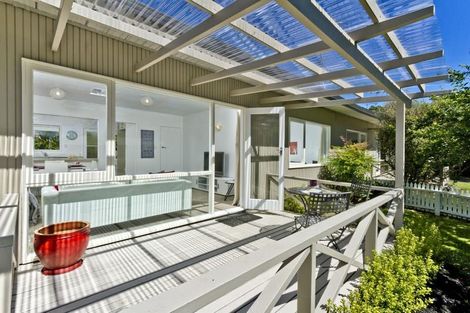 Photo of property in 1/4 Betsland Crescent, Hillcrest, Auckland, 0627