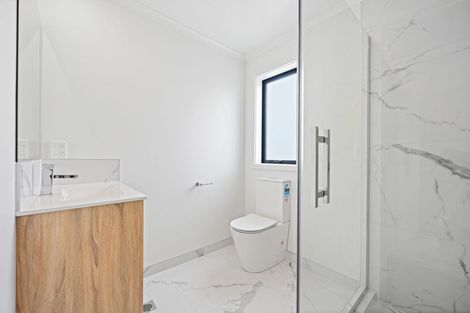 Photo of property in 2/26 Hunter Street, Hamilton Lake, Hamilton, 3204