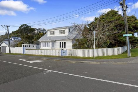 Photo of property in 33 Firth Terrace, Karori, Wellington, 6012