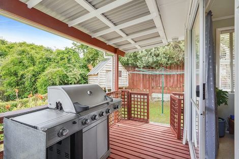 Photo of property in 25 Bretton Terrace, Hillcrest, Hamilton, 3216