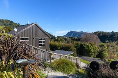 Photo of property in 49 Boons Valley Road, Waikawa, Picton, 7220