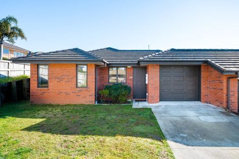 Photo of property in 2/16 Highgrove Drive, Grandview Heights, Hamilton, 3200