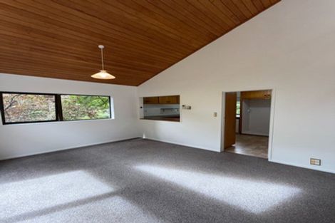 Photo of property in 28 Burns Road, Hospital Hill, Napier, 4110