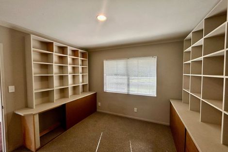 Photo of property in 16 Pitoitoi Avenue, Greenhithe, Auckland, 0632