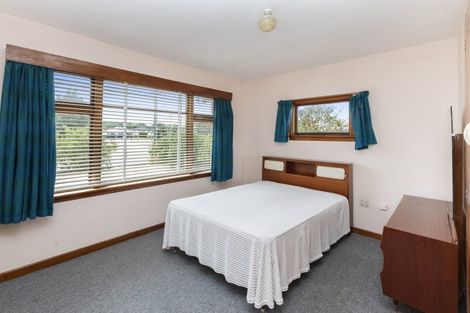 Photo of property in 30 Cuffs Road, Wainoni, Christchurch, 8061