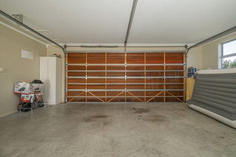 Photo of property in 8 Dotterel Place, Whitianga, 3510