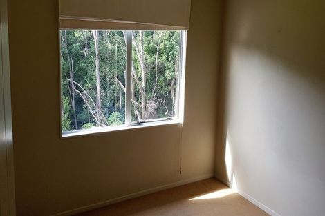 Photo of property in 22 George Deane Place, Greenhithe, Auckland, 0632