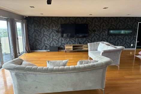 Photo of property in 4 The Enclave, Totara Heights, Auckland, 2105