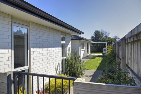 Photo of property in 4 Gertrude Street, Carterton, 5713