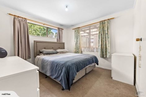 Photo of property in 3 Sarajevo Place, Massey, Auckland, 0614