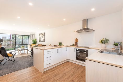 Photo of property in 9/71b Main Road, Redcliffs, Christchurch, 8081