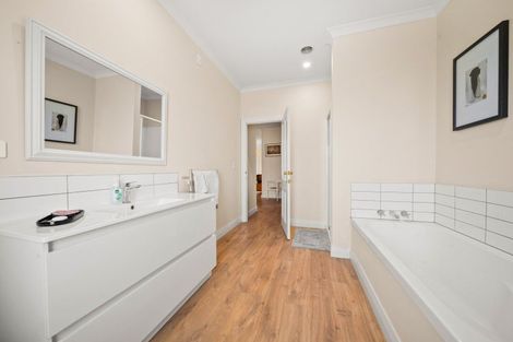 Photo of property in 6 Mckerrow Place, Featherston, 5710