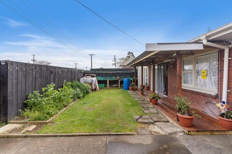 Photo of property in 3/33 Cleek Road, Mangere East, Auckland, 2024