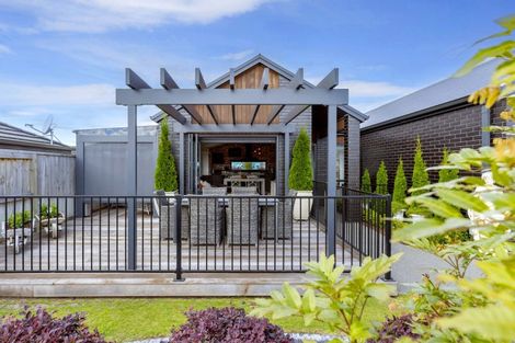 Photo of property in 43 Harakeke Drive, Wharewaka, Taupo, 3330