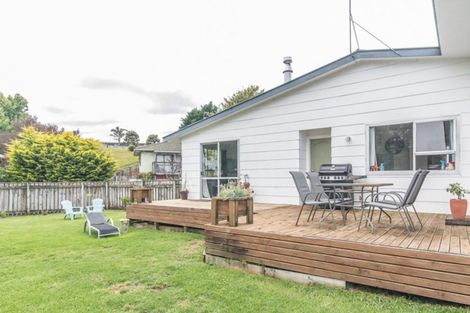 Photo of property in 86 Aorangi Road, Paraparaumu, 5032
