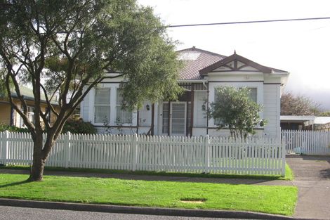 Photo of property in 507 Riverside Drive, Fairfield, Lower Hutt, 5011