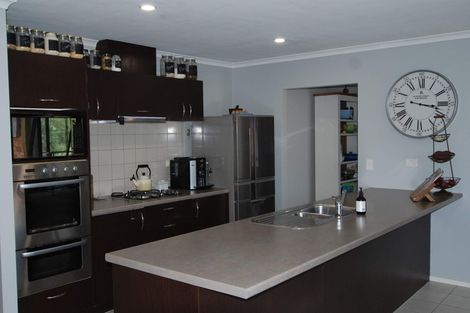 Photo of property in 75a Mick Dillon Road, Tahekeroa, Kaukapakapa, 0873