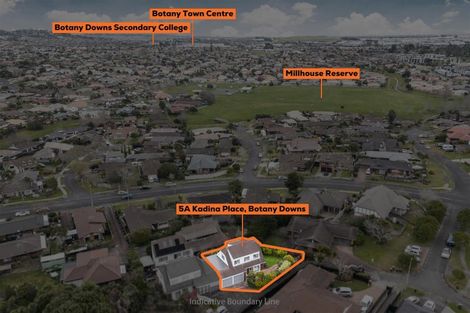 Photo of property in 1/5 Kadina Place, Botany Downs, Auckland, 2010