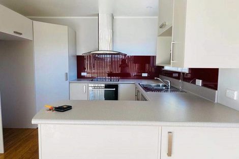 Photo of property in 10 Aurea Avenue, Pakuranga, Auckland, 2010